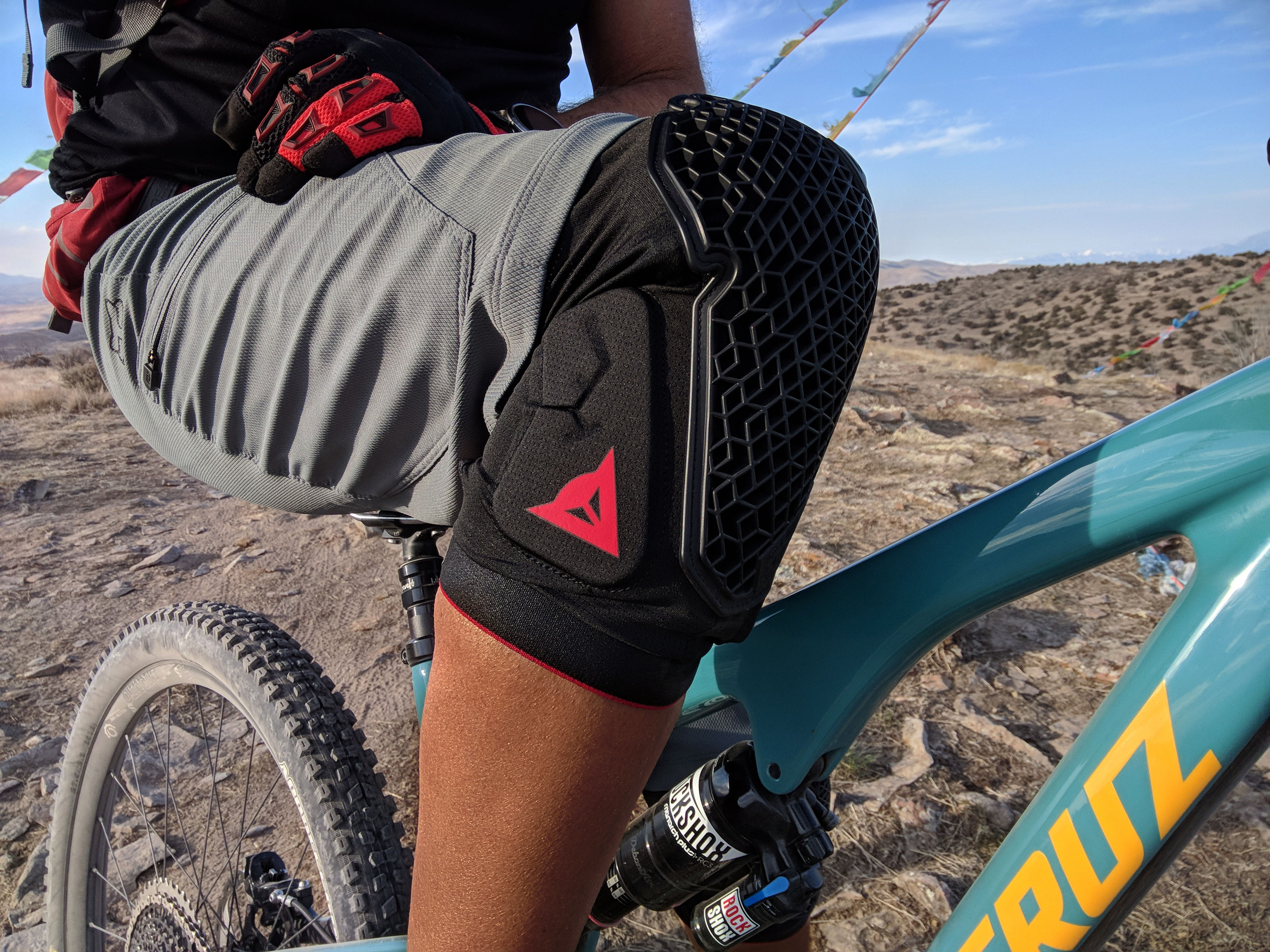 Dainese Trail Skins 2 Knee Armor | Review